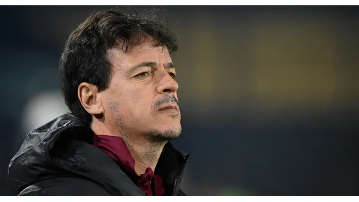 Fernando Diniz no comando do Corinthians - Foto: Guillermo Legaria/Getty Images