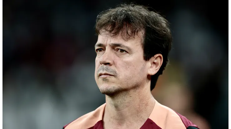 Fernando Diniz terá sequência difícil após a Copa - Foto: Marcello Zambrana/AGIF