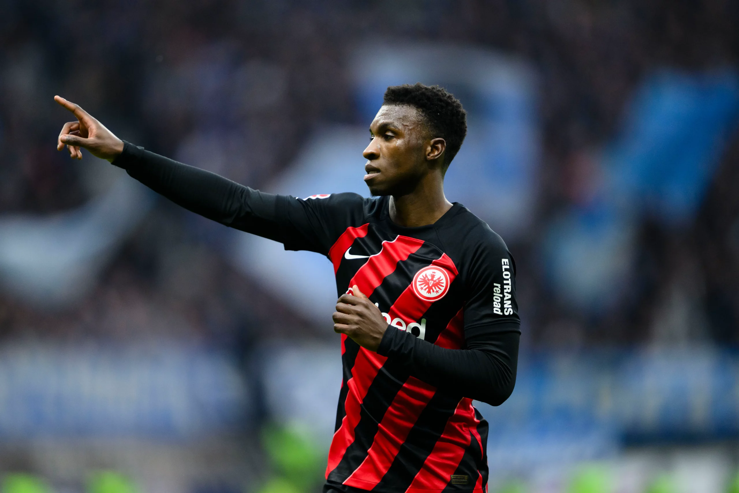 Aurélio Bita cumpriu contrato com o Eintracht Frankfurt até junho e chega ao São Paulo livre no mercado – Foto: Helge Prang/Getty Images