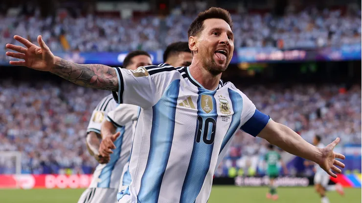 Messi em campo pela Argentina. (Photo by Charlotte Wilson/Getty Images)