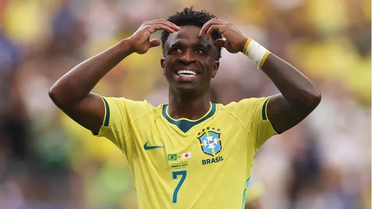 Vini Jr pela Seleção Brasileira. (Photo by Lars Baron/Getty Images)
