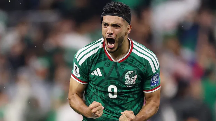 Raul Jiménez comemora seu gol durante a partida da Copa do Mundo entre México e Equador. (Photo by Kevin C. Cox/Getty Images)