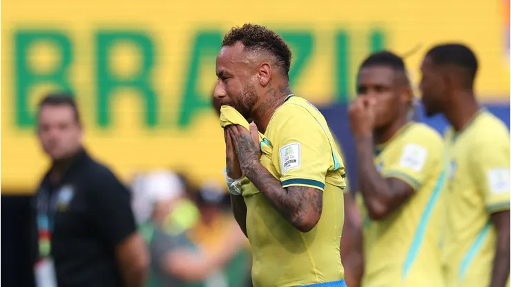 EAST RUTHERFORD, NEW JERSEY - JULY 05: Neymar Jr #10 of Brazil reacts after the 1-2 loss during the FIFA World Cup 2026 Round of 16 match between Brazil and Norway at New York New Jersey Stadium on July 05, 2026 in East Rutherford, New Jersey. (Photo by Buda Mendes/Getty Images)