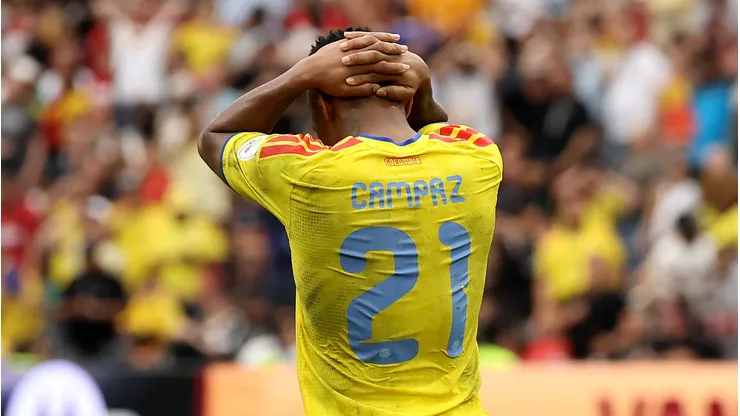VANCOUVER, CANADA - JULY 07: Leandro Campaz #21 of Colombia reacts after a missed chance during the FIFA World Cup 2026 Round of 16 match between Switzerland and Colombia at BC Place Vancouver on July 07, 2026 in Vancouver, British Columbia, Canada. (Photo by Alex Grimm/Getty Images)
