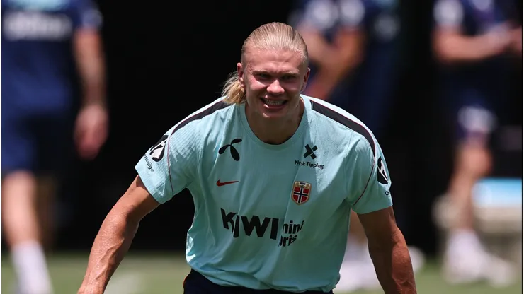 FORT LAUDERDALE, FLORIDA - JULY 08: Erling Haaland #9 of Norway trains during the training and press conference ahead of the FIFA World Cup 2026 match between England and Norway at Inter Miami CF Stadium on July 08, 2026 in Fort Lauderdale, Florida. (Photo by Carmen Mandato/Getty Images)