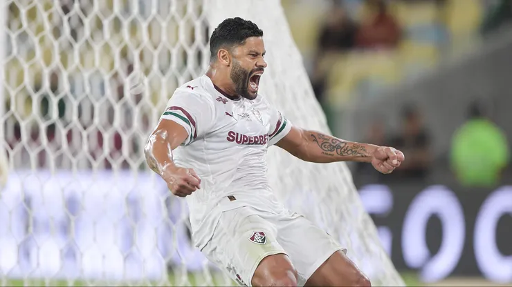 Hulk jogador do Fluminense comemora seu gol durante partida contra o Bahia. Foto: Thiago Ribeiro/AGIF