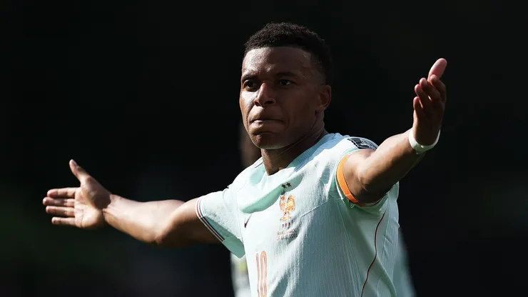 Kylian Mbappé, craque da França - Foto: Molly Darlington/Getty Images