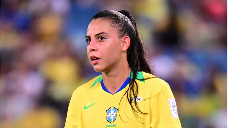 Lauren com a Amarelinha. Foto: Francisco Alves/AGIF