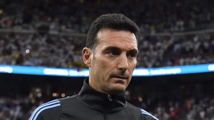 Lionel Scaloni evita mudanças na escalação.