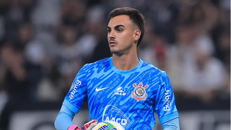 Matheus Donelli em ação pelo Timão, em 2024