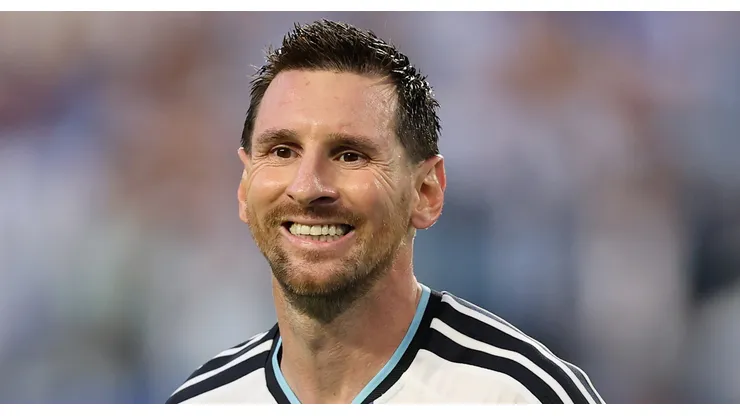 Messi foi exaltado novamente por Lionel Scaloni - Foto: Michael Reaves/Getty Images