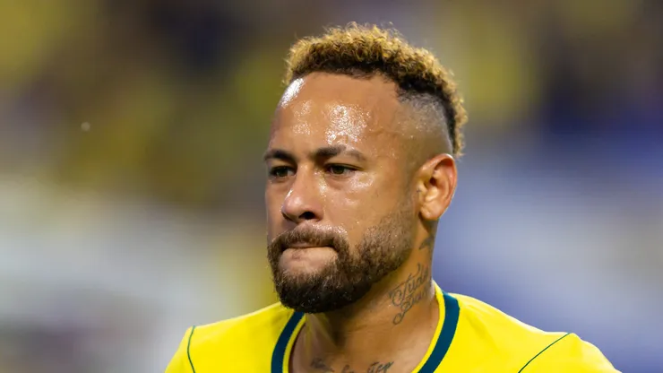 Neymar durante partida contra a Escócia em Miami.