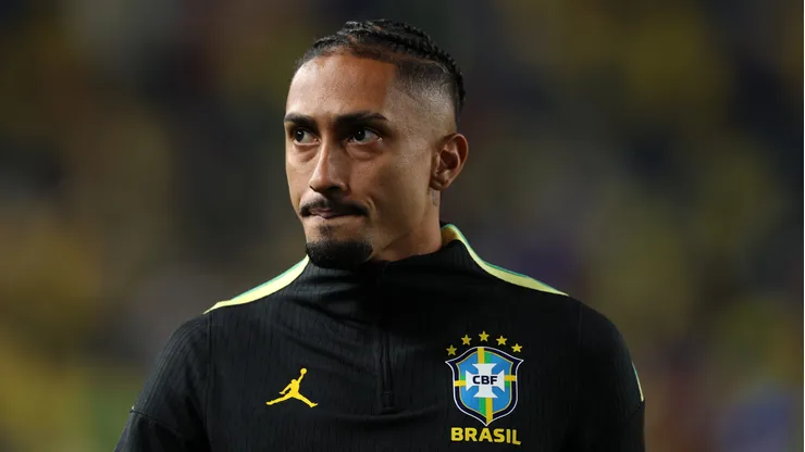 Raphinha, atacante do Barcelona e da Seleção Brasileira - Foto: Darrian Traynor/Getty Images