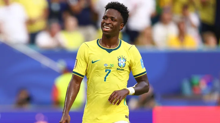 Vini Jr. em ação pela Seleção Brasileira na Copa - Foto: Megan Briggs/Getty Images