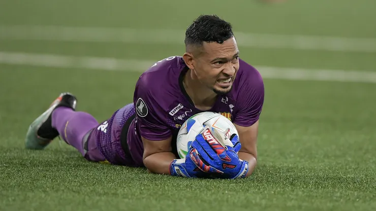 Contreras goleiro do Barcelona de Guayaquil durante partida contra o Botafogo no estadio Engenhao pelo campeonato Copa Libertadores 2026. Foto: Thiago Ribeiro/AGIF