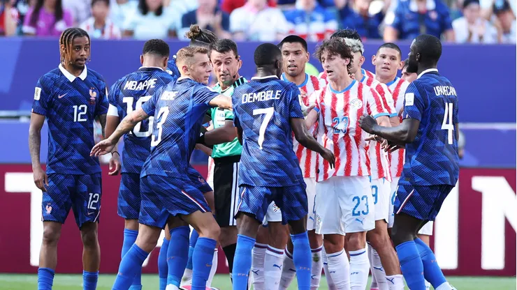 Paraguai e França na Copa. (Photo by Dan Mullan/Getty Images)