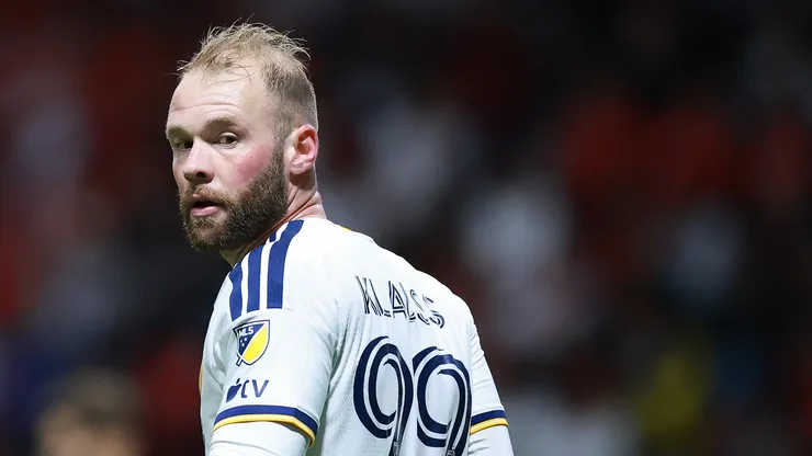 João Klauss pode ser o substituto de Borré